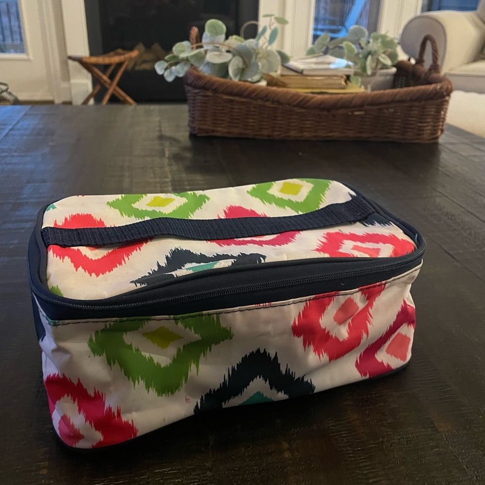 GUC thirty one makeup bag in candy corners